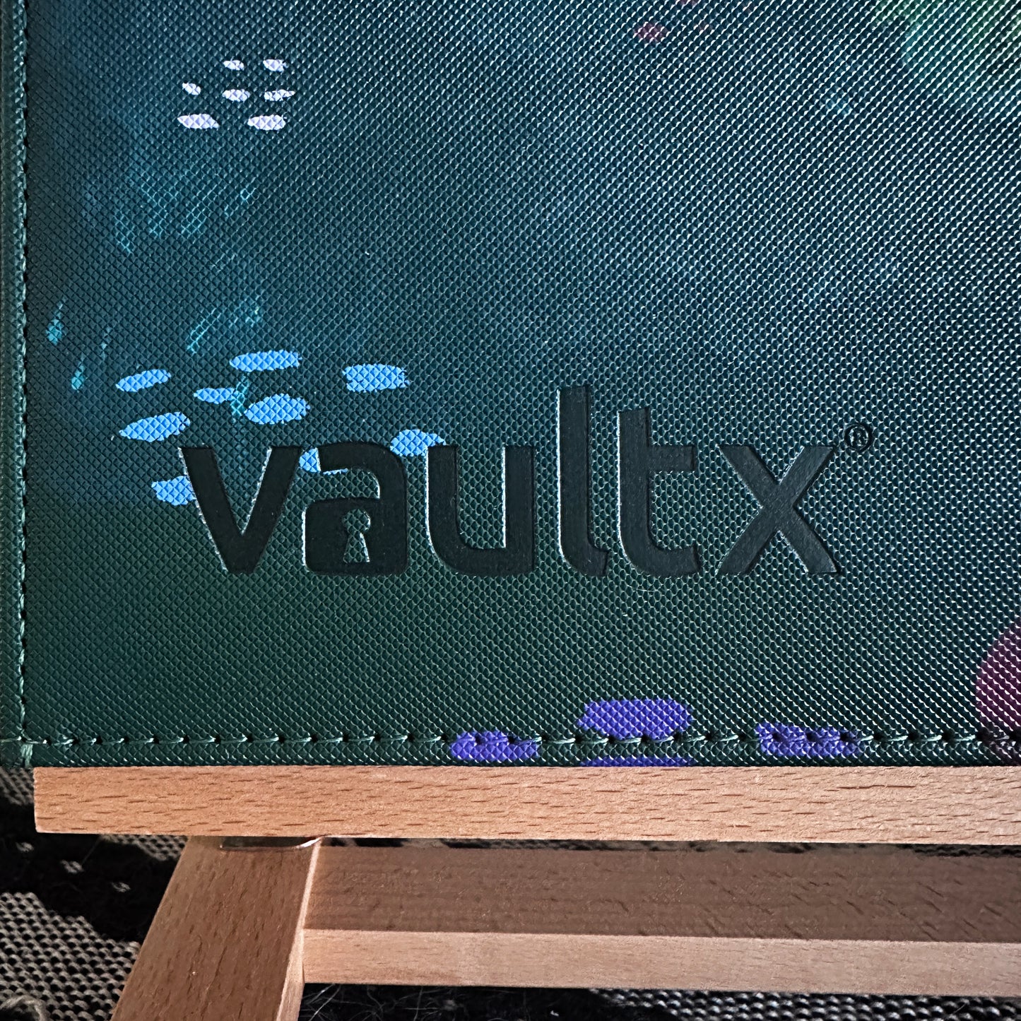 Venusaur Vault X 12 Card Binder